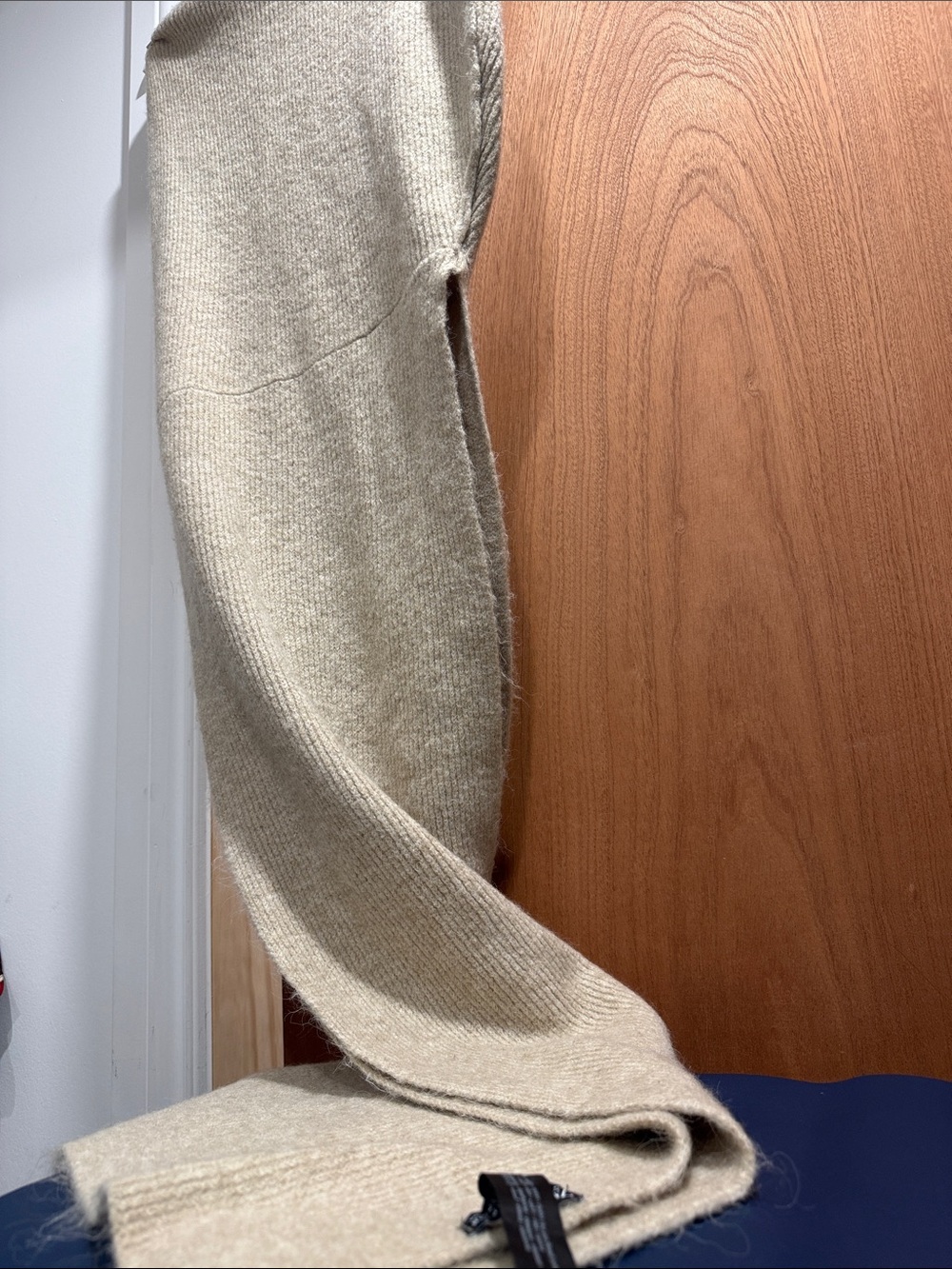 Zara women’s hat and scarf in Oatmeal Beige